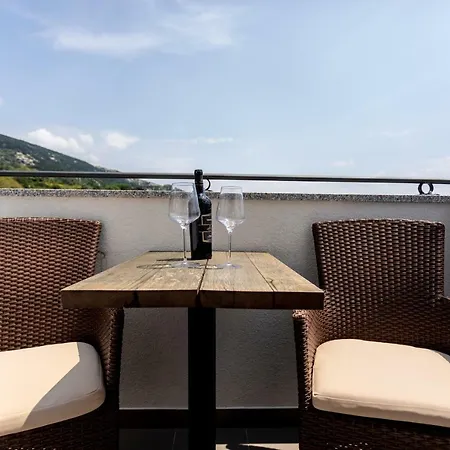 Dosen 3* Baška