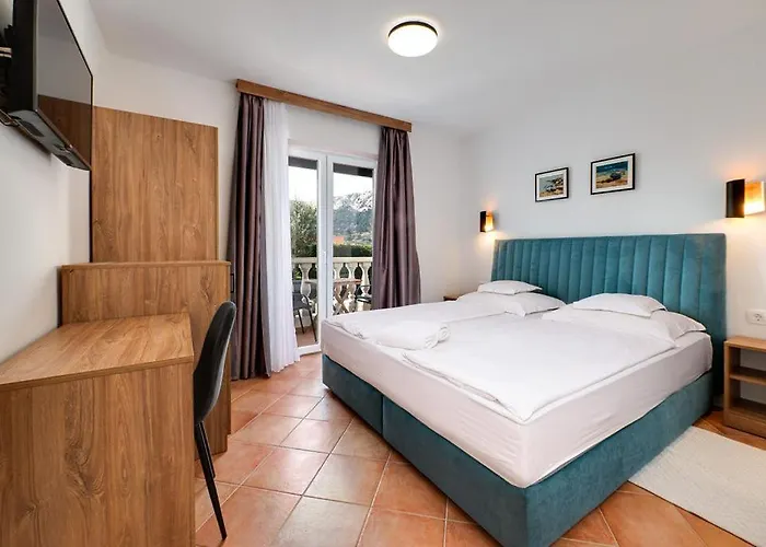 Bed and Breakfast Dosen 3*