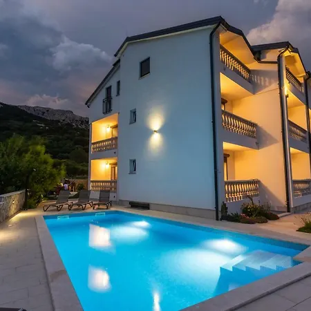 Došen Bed & Breakfast 3*